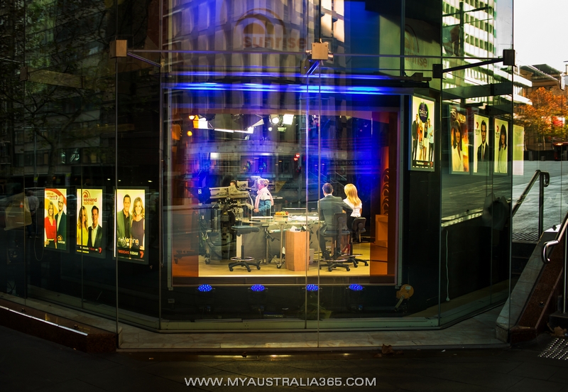 Прямой эфир на Мартин Плейс