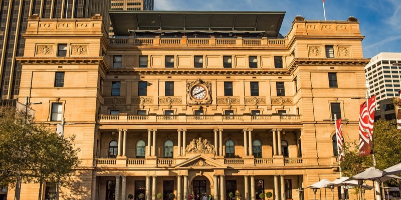 Здание Таможни Custom House